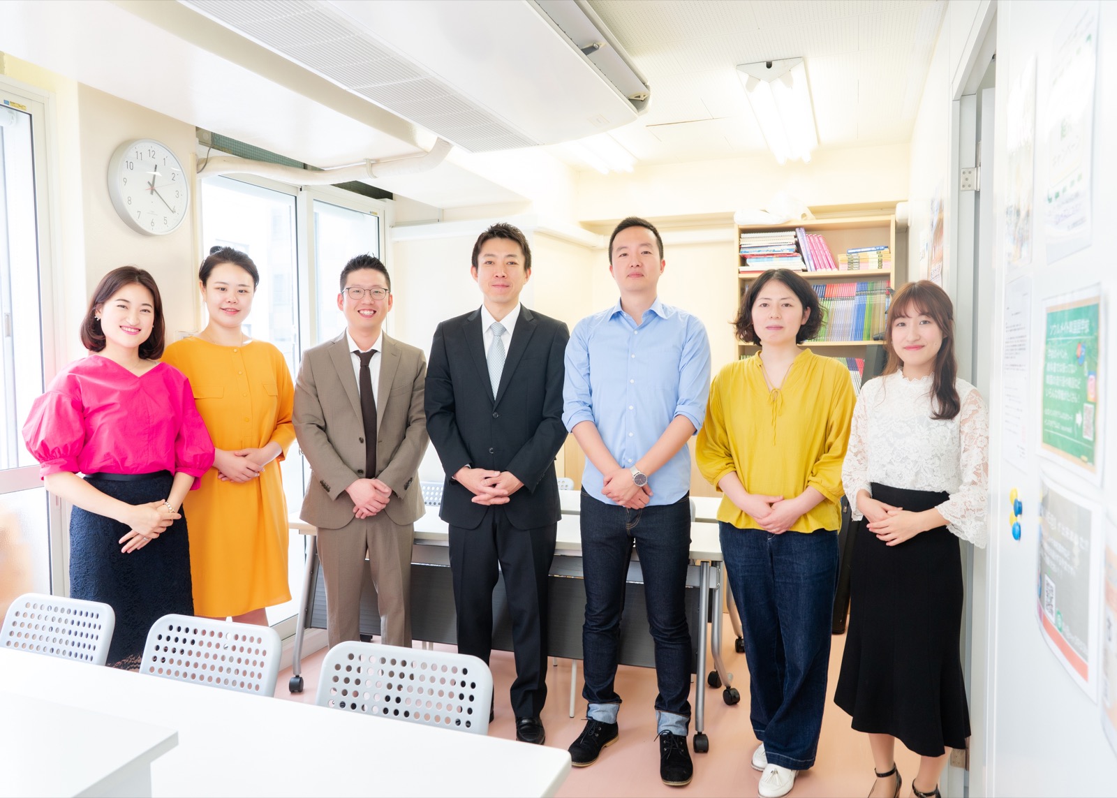 ソウルメイト韓国語学校の教室での集合写真